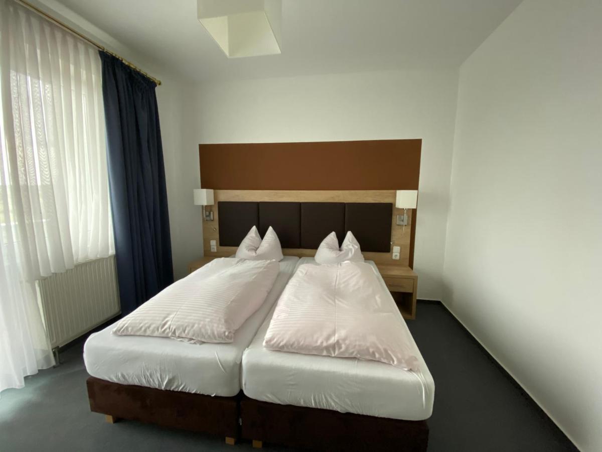 Hotel Herbstein Luaran gambar
